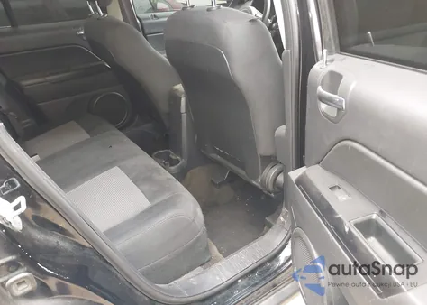 2016 Jeep Compass Sport из США, поврежденный, VIN 1C4NJCBA4GD641584